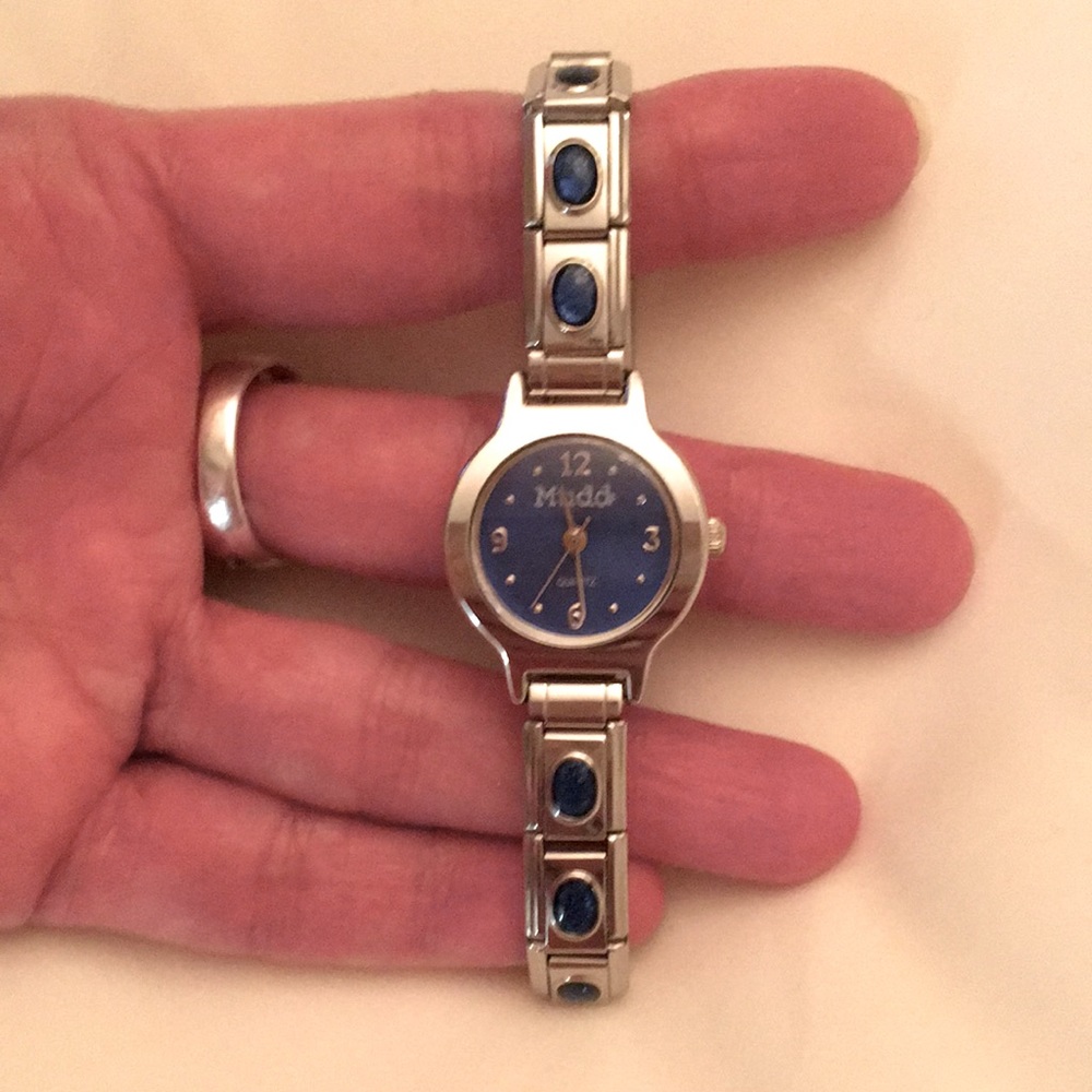 Girls MUDD watch